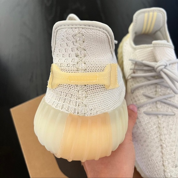 🖤NIB🖤 ADIDAS Yeezy Boost 350 V2 Light - Picture 5 of 8